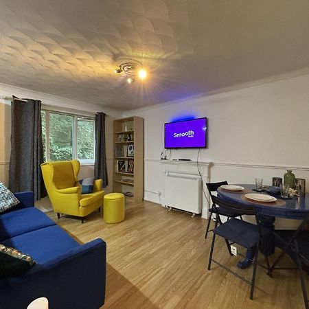 Full Apartment Close To Excel Centre, London City Airport , O2 Arena Exteriör bild