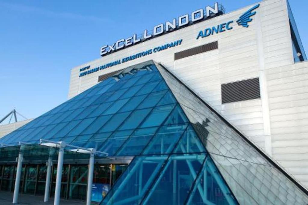 Full Apartment Close To Excel Centre, London City Airport , O2 Arena Exteriör bild